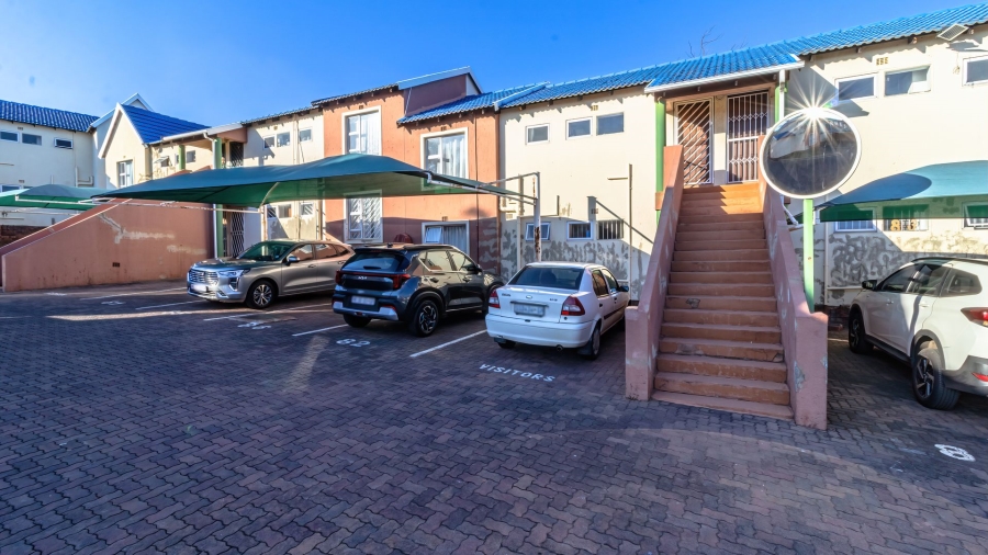 2 Bedroom Property for Sale in Winchester Hills Gauteng