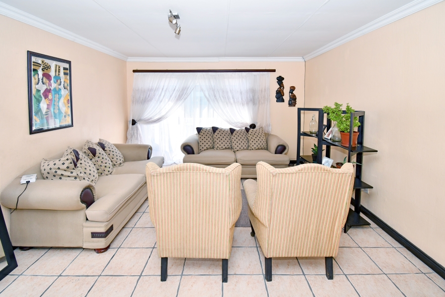 3 Bedroom Property for Sale in Vorna Valley Gauteng