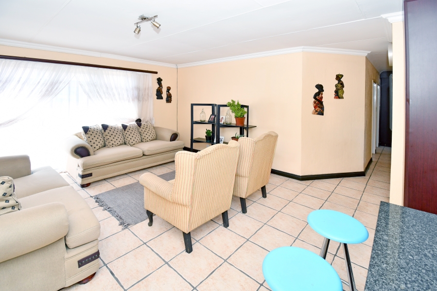 3 Bedroom Property for Sale in Vorna Valley Gauteng
