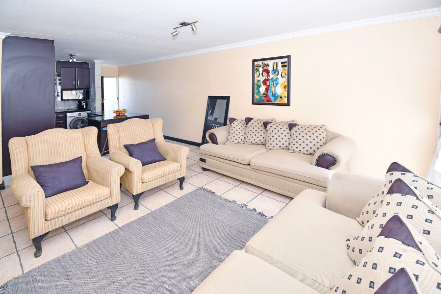 3 Bedroom Property for Sale in Vorna Valley Gauteng