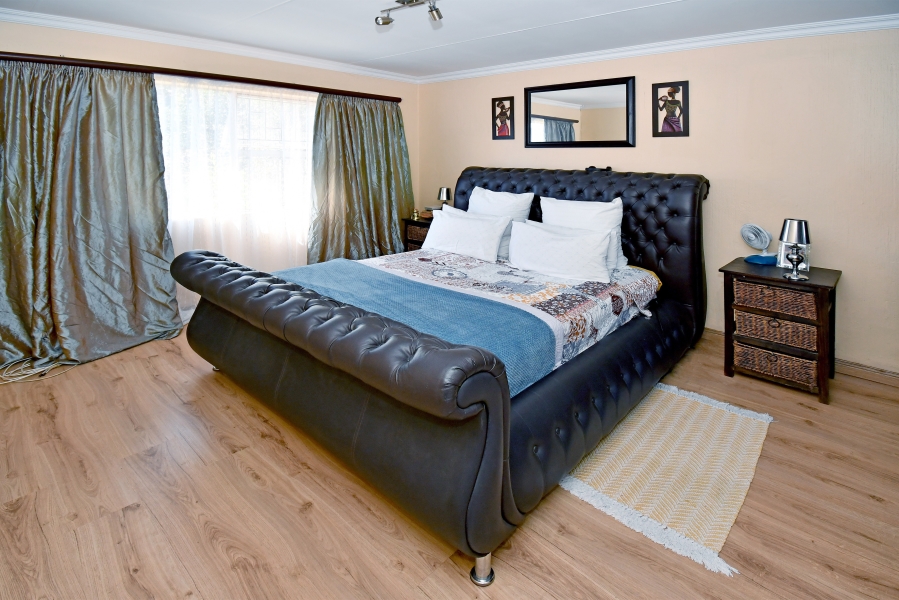 3 Bedroom Property for Sale in Vorna Valley Gauteng