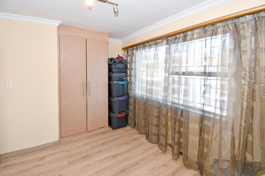 3 Bedroom Property for Sale in Vorna Valley Gauteng