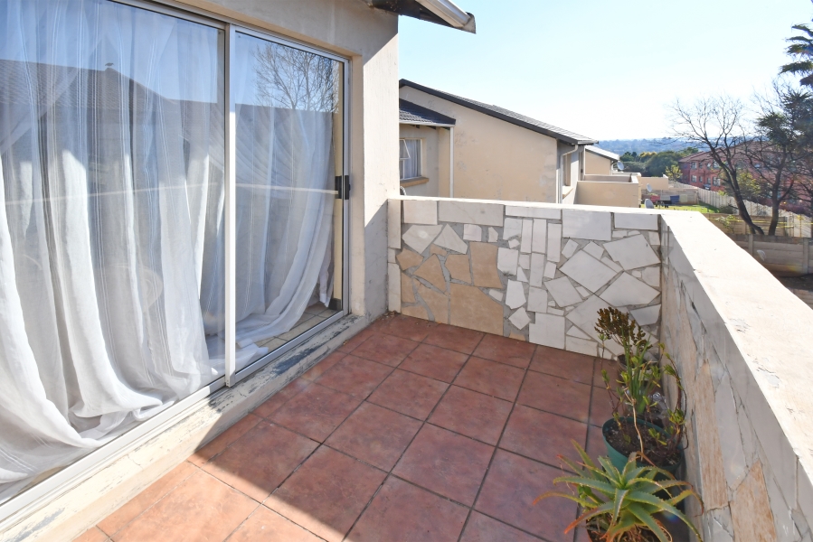 3 Bedroom Property for Sale in Vorna Valley Gauteng