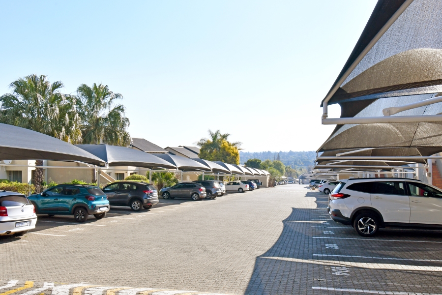 3 Bedroom Property for Sale in Vorna Valley Gauteng