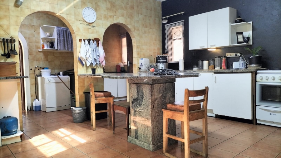 6 Bedroom Property for Sale in Wheatlands A H Gauteng