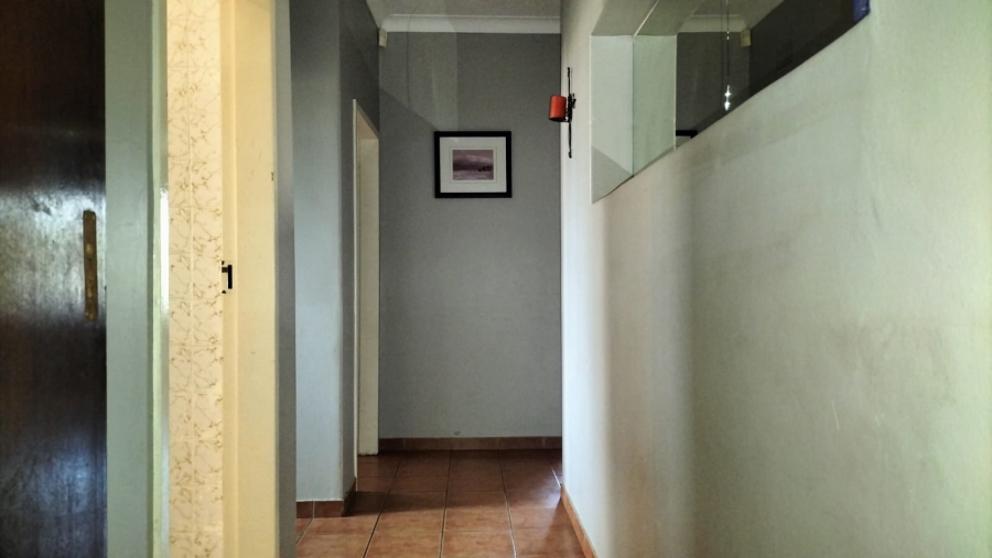 6 Bedroom Property for Sale in Wheatlands A H Gauteng