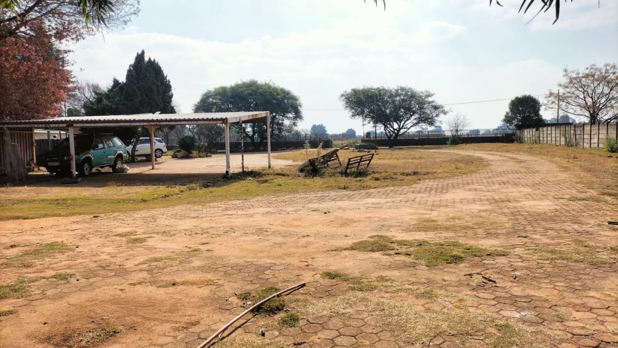 6 Bedroom Property for Sale in Wheatlands A H Gauteng