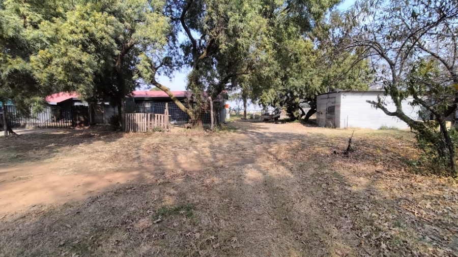 6 Bedroom Property for Sale in Wheatlands A H Gauteng