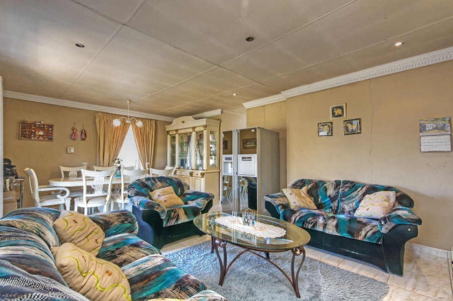 3 Bedroom Property for Sale in Lenasia South Gauteng