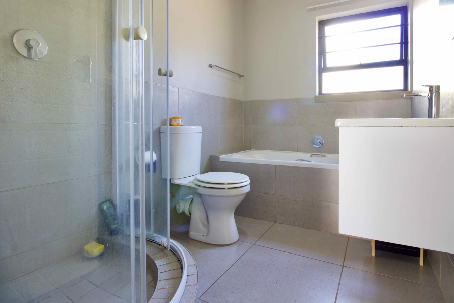 2 Bedroom Property for Sale in Sinoville Gauteng