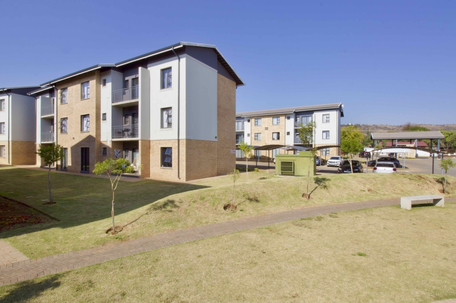 2 Bedroom Property for Sale in Sinoville Gauteng