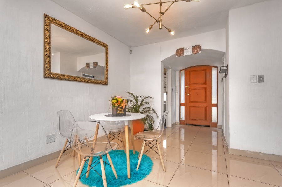 3 Bedroom Property for Sale in Mondeor Gauteng