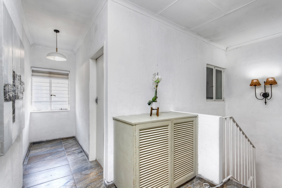 3 Bedroom Property for Sale in Mondeor Gauteng