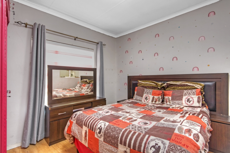3 Bedroom Property for Sale in Mondeor Gauteng