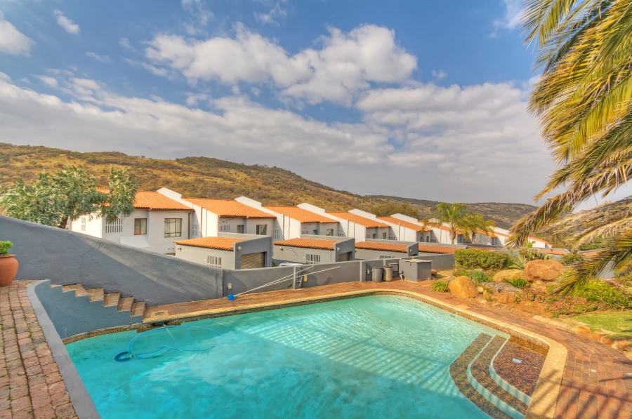 3 Bedroom Property for Sale in Mondeor Gauteng