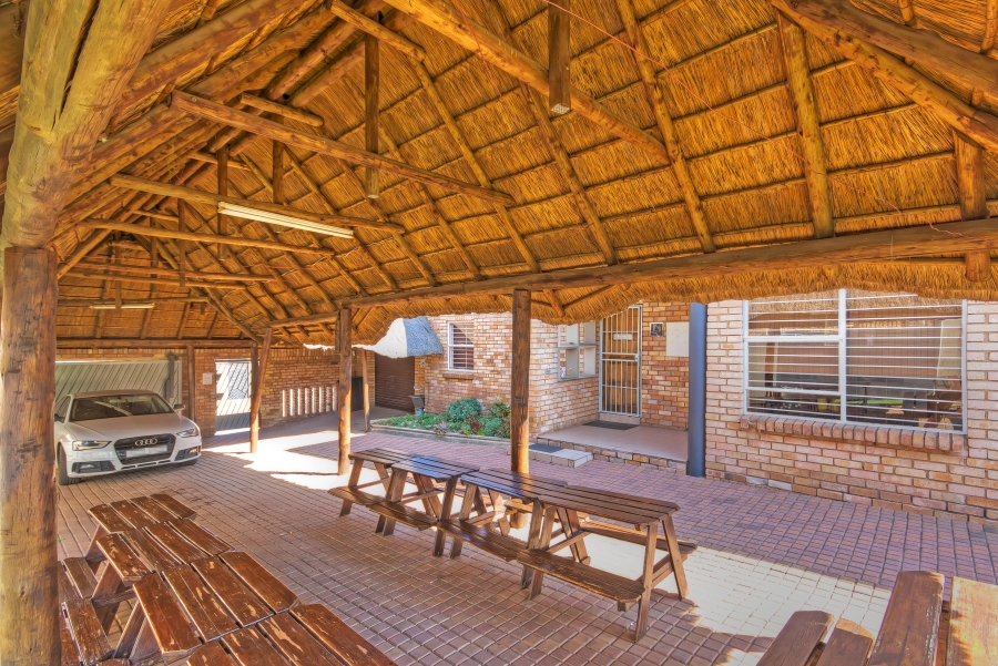 3 Bedroom Property for Sale in Crosby Gauteng