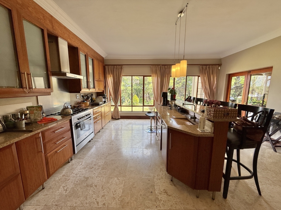 6 Bedroom Property for Sale in Olympus AH Gauteng