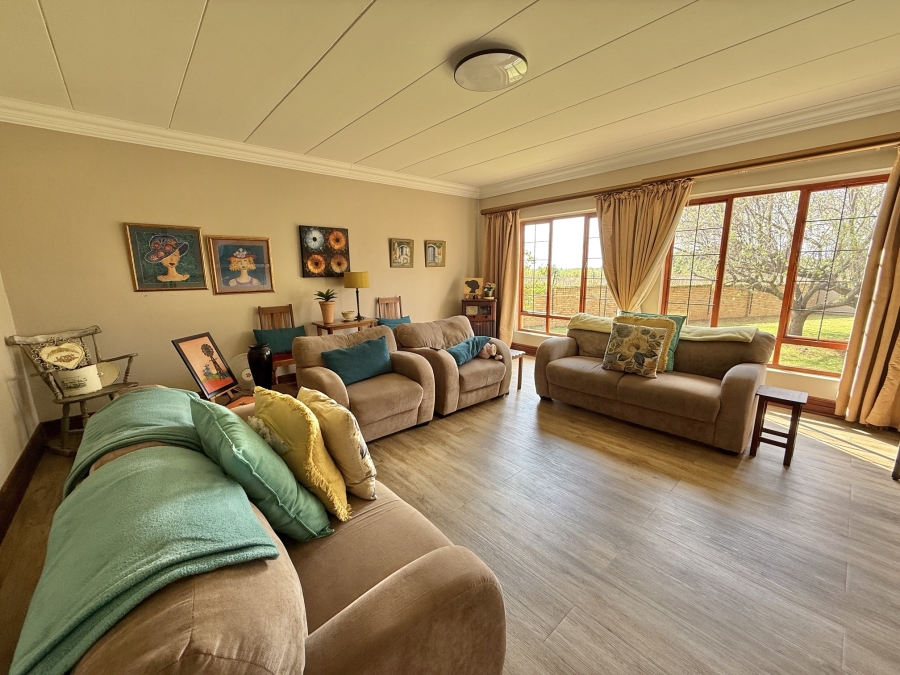 6 Bedroom Property for Sale in Olympus AH Gauteng