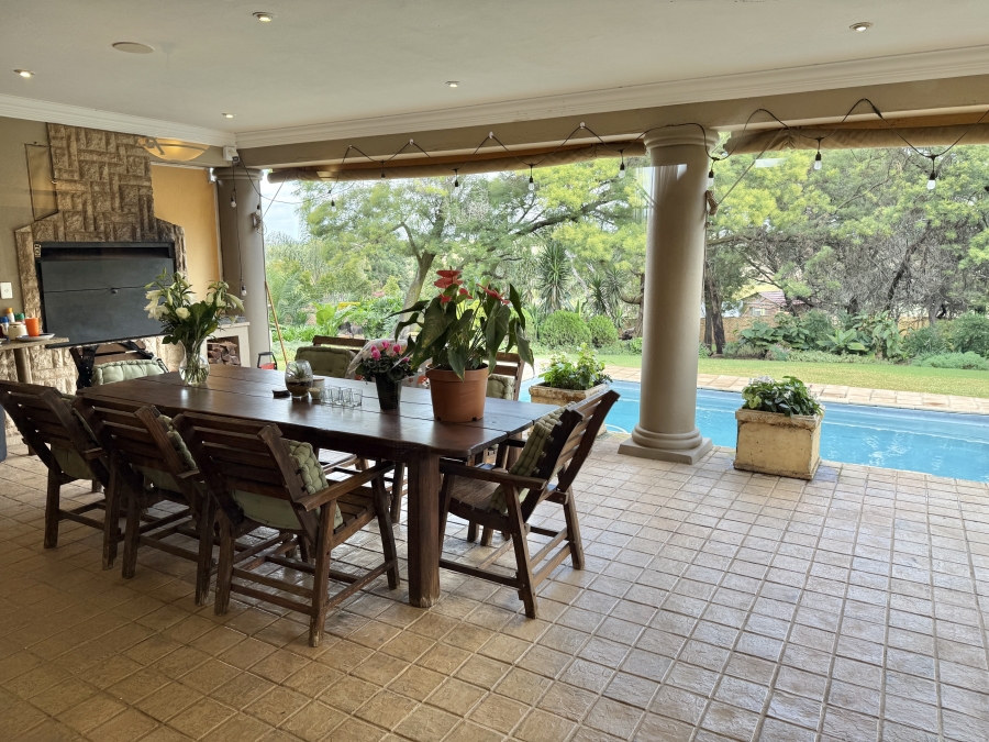 6 Bedroom Property for Sale in Olympus AH Gauteng