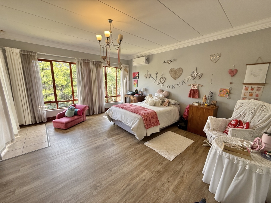 6 Bedroom Property for Sale in Olympus AH Gauteng