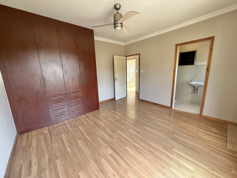 6 Bedroom Property for Sale in Olympus AH Gauteng