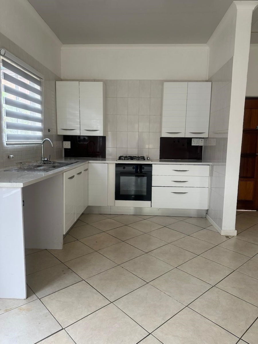 To Let 2 Bedroom Property for Rent in Sundowner Gauteng