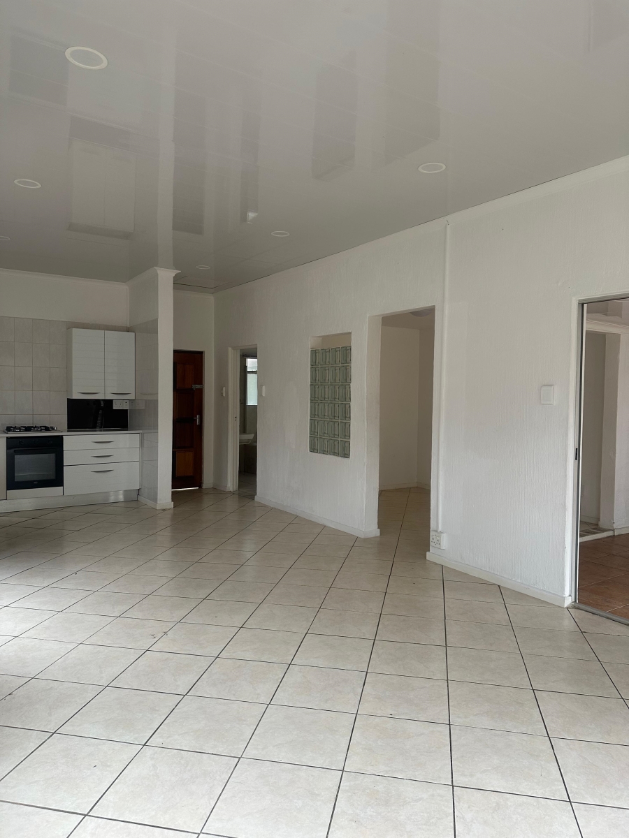 To Let 2 Bedroom Property for Rent in Sundowner Gauteng