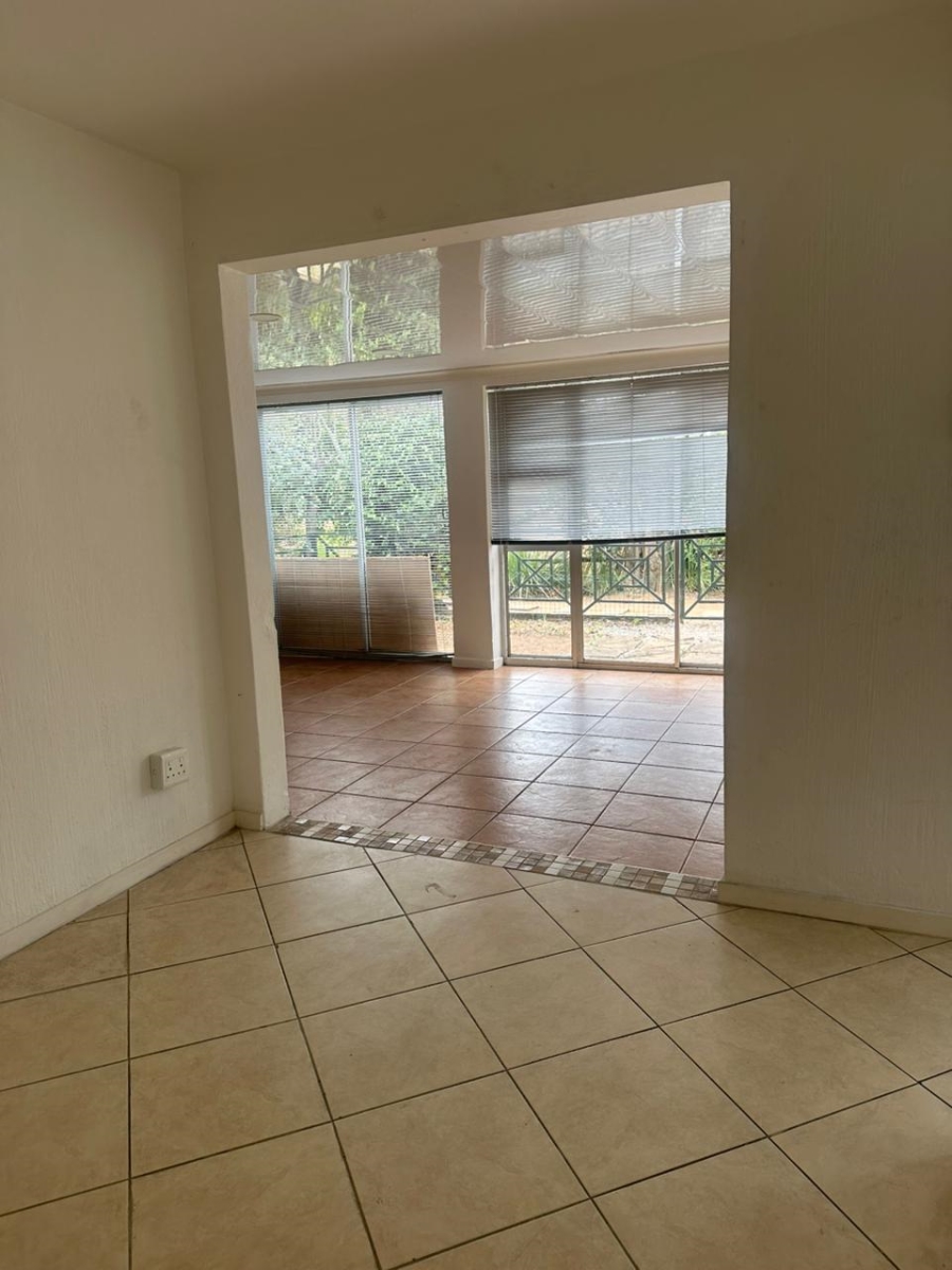 To Let 2 Bedroom Property for Rent in Sundowner Gauteng