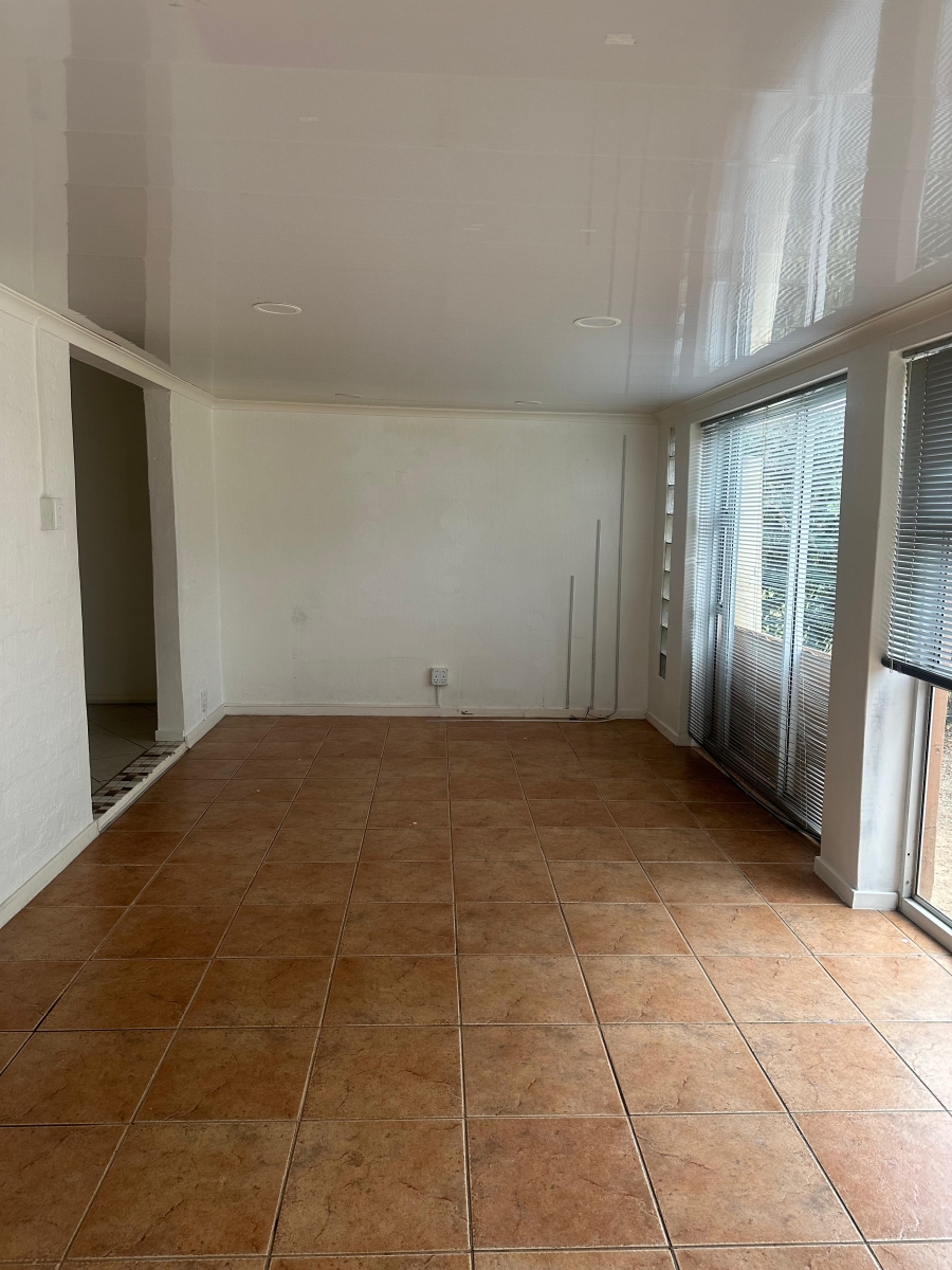 To Let 2 Bedroom Property for Rent in Sundowner Gauteng
