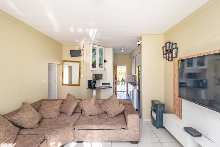 2 Bedroom Property for Sale in Willowbrook Gauteng