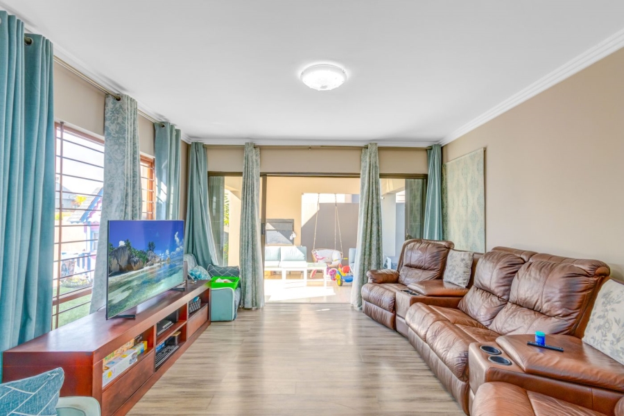 5 Bedroom Property for Sale in Sunninghill Gauteng