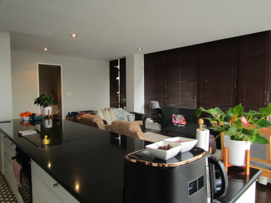 To Let 1 Bedroom Property for Rent in Newtown Gauteng
