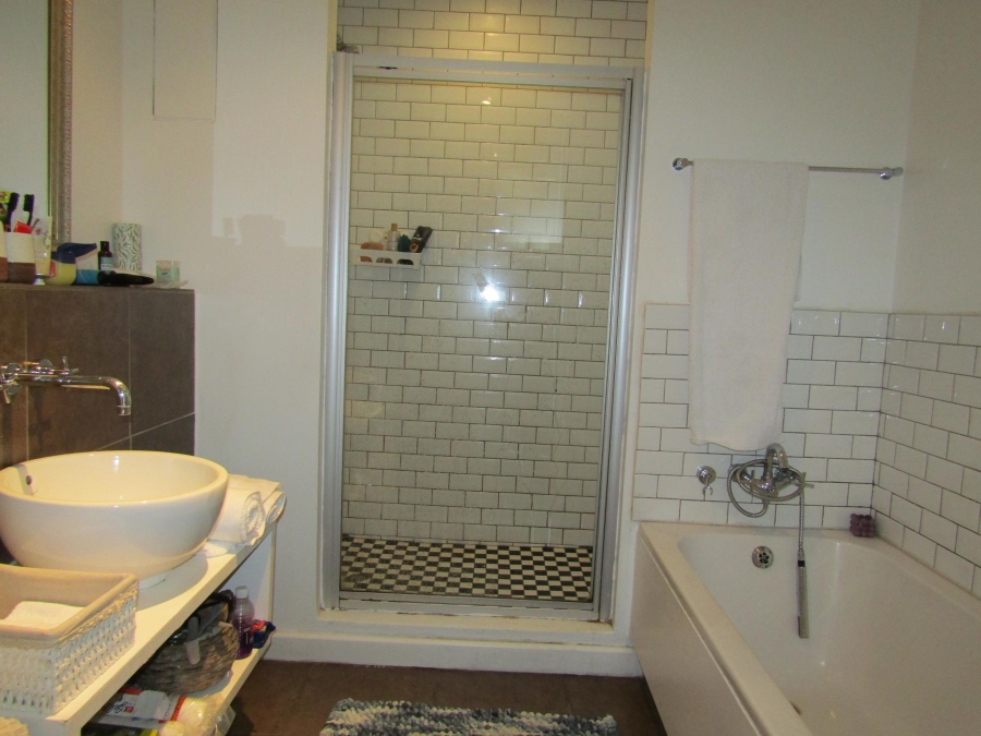 To Let 1 Bedroom Property for Rent in Newtown Gauteng