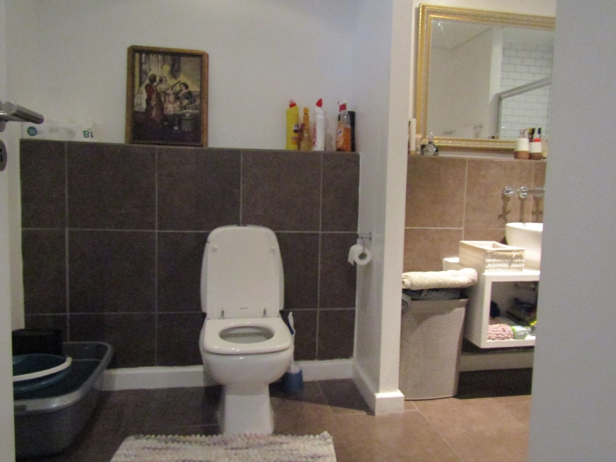 To Let 1 Bedroom Property for Rent in Newtown Gauteng