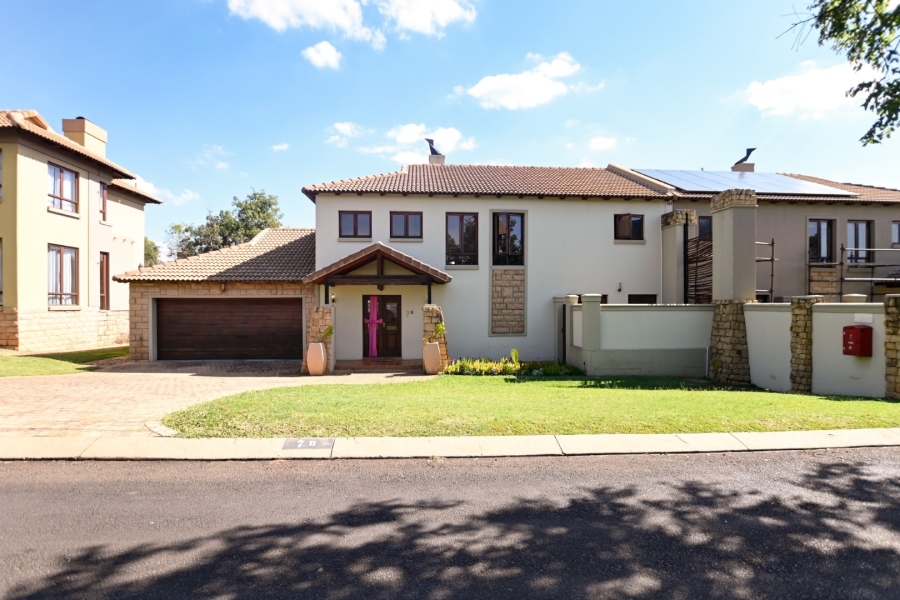 4 Bedroom Property for Sale in Sable Hills Gauteng