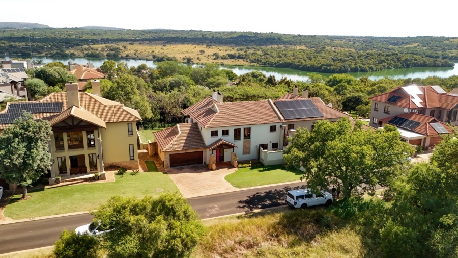 4 Bedroom Property for Sale in Sable Hills Gauteng