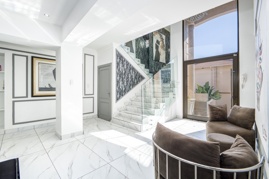 4 Bedroom Property for Sale in Broadacres Gauteng