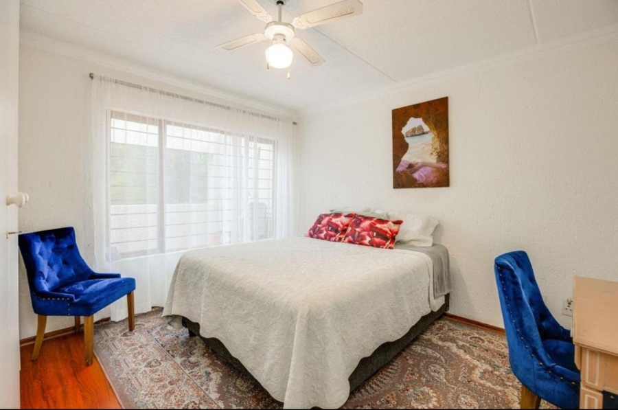To Let 2 Bedroom Property for Rent in Bryanston Gauteng