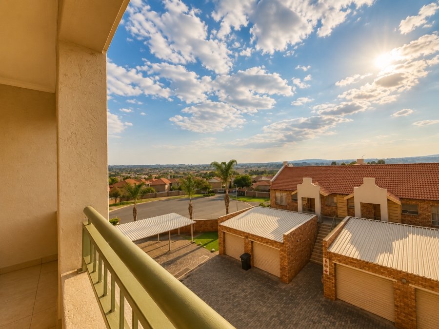 2 Bedroom Property for Sale in Celtisdal Gauteng