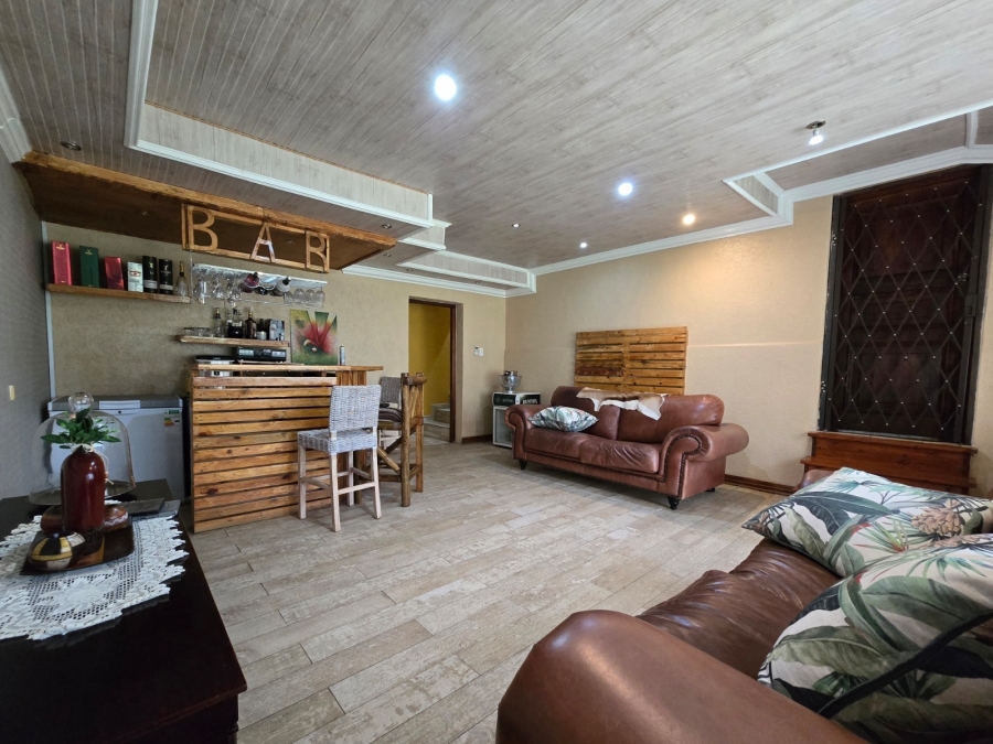 4 Bedroom Property for Sale in Blignautsrus A H Gauteng