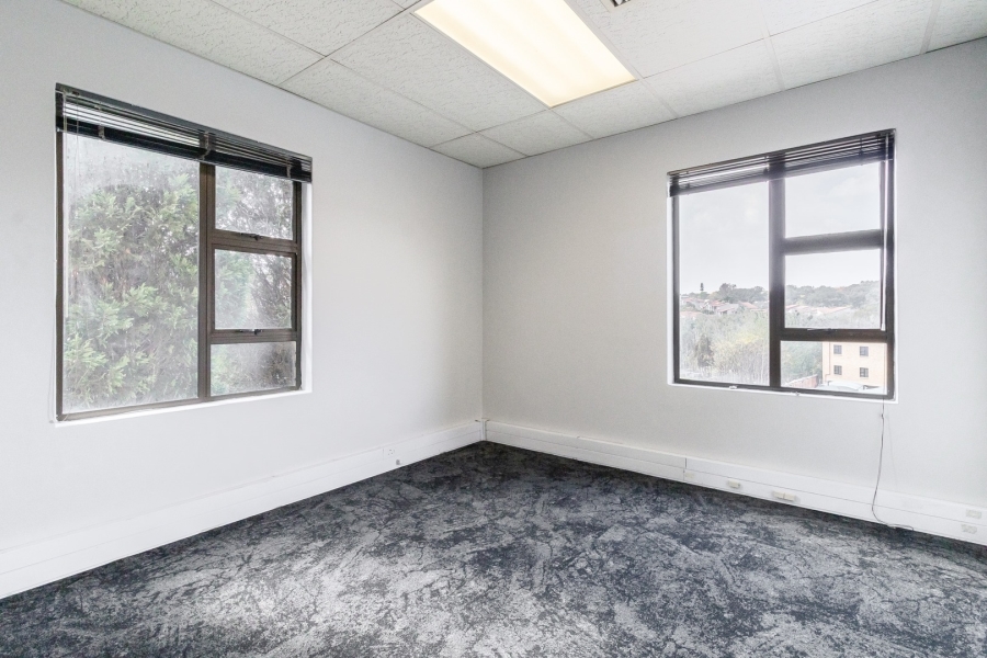 To Let Commercial Property for Rent in Fourways Gauteng