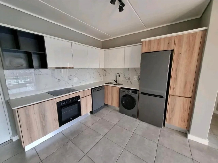 To Let 2 Bedroom Property for Rent in Waterfall Gauteng