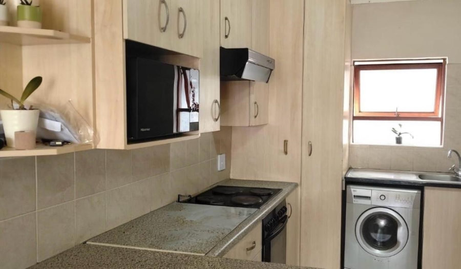 2 Bedroom Property for Sale in Sugar Bush Estate Gauteng