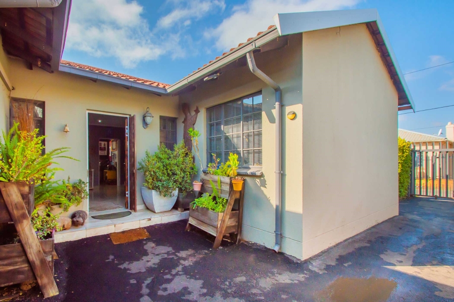 4 Bedroom Property for Sale in Krugersdorp North Gauteng