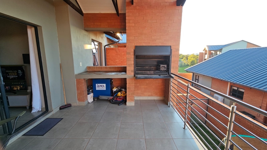 To Let 2 Bedroom Property for Rent in Six Fountains Residential Estate Gauteng