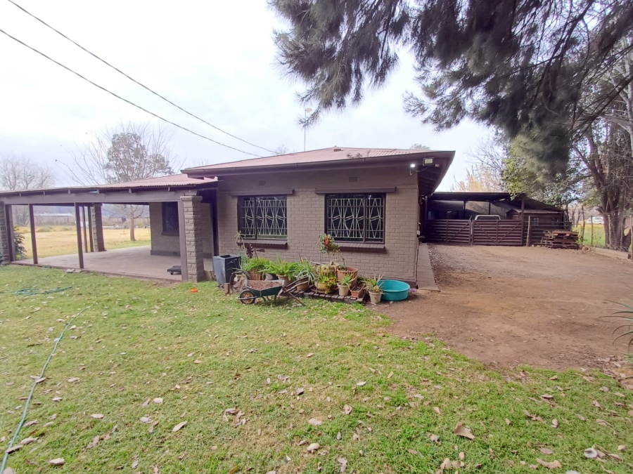 3 Bedroom Property for Sale in Unitas Park Gauteng