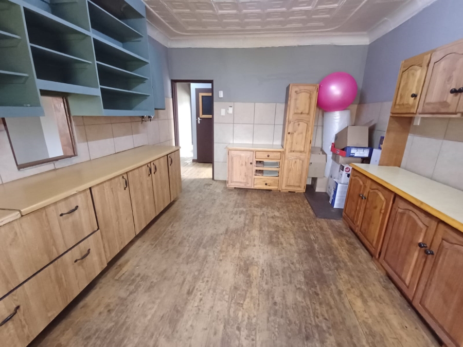 3 Bedroom Property for Sale in Unitas Park Gauteng
