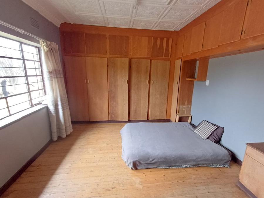 3 Bedroom Property for Sale in Unitas Park Gauteng