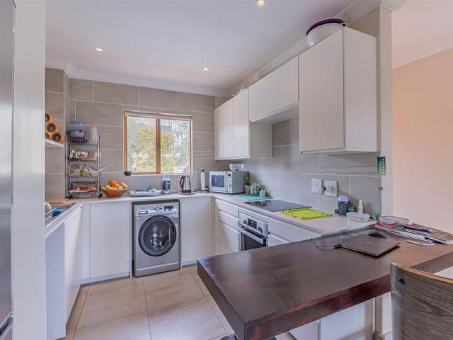 2 Bedroom Property for Sale in Lonehill Gauteng