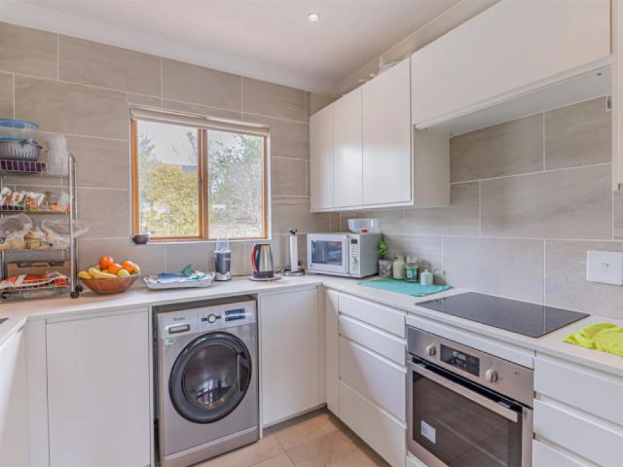 2 Bedroom Property for Sale in Lonehill Gauteng